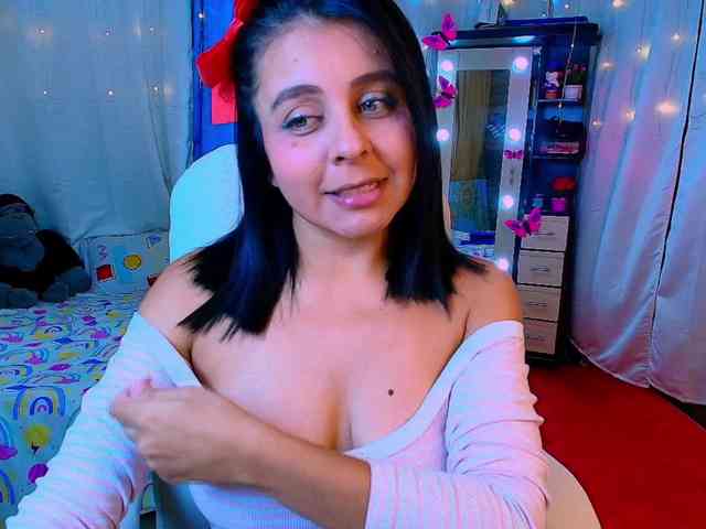 Danielasew webcam
