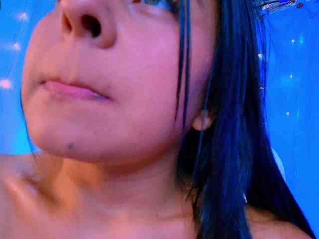 Danielasew webcam