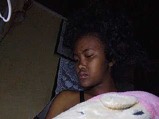 Stella11's Live Webcam