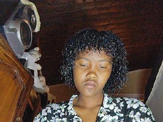 Stella11's Live Webcam