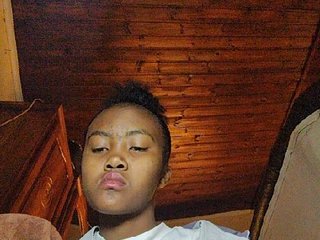 Stella11's Live Webcam