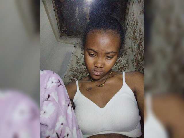 Stella11 live cam on BongaCams