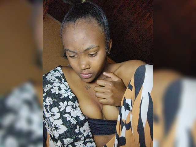 Stella11 live webcam show
