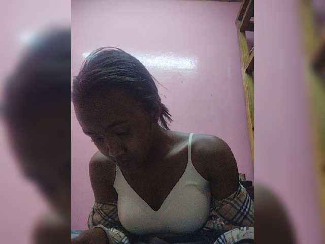 Stella11 live cam on BongaCams