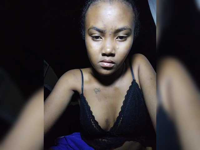 Stella11 live cam on BongaCams