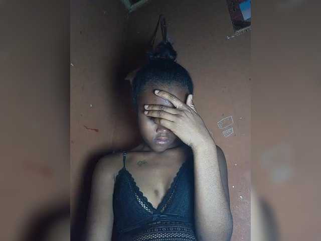 Stella11's BongaCams show and profile