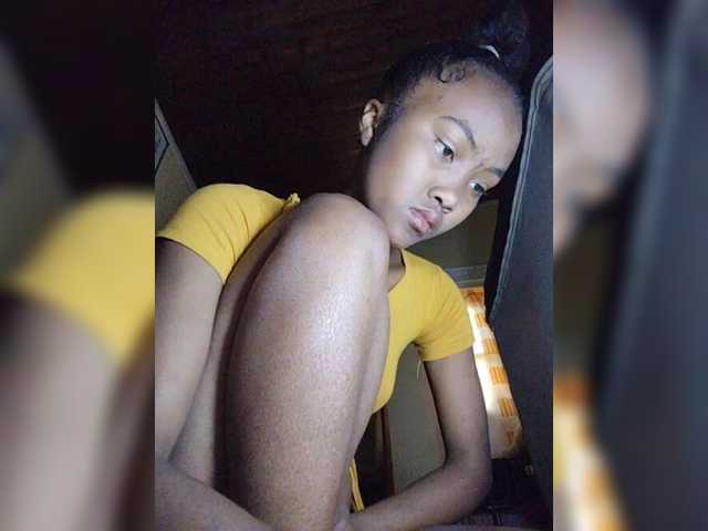 Stella11 live cam on BongaCams