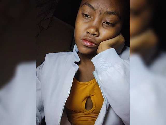 Stella11 live cam on BongaCams