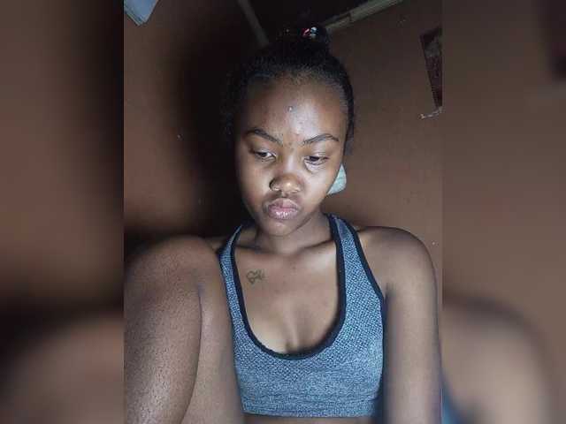 Stella11's BongaCams show and profile