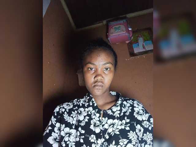 Stella11's BongaCams show and profile