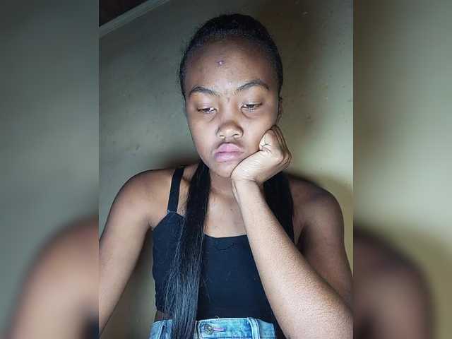 Stella11's BongaCams show and profile