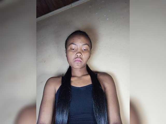 Stella11's BongaCams show and profile