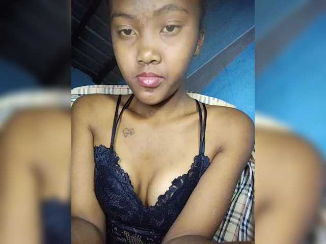Stella11 live cam on BongaCams