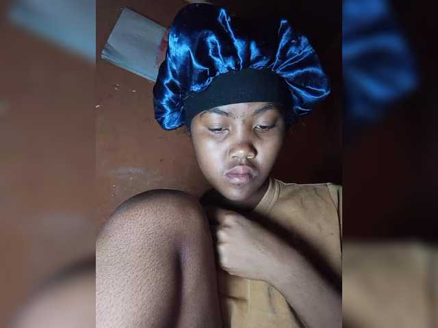 Stella11's BongaCams show and profile