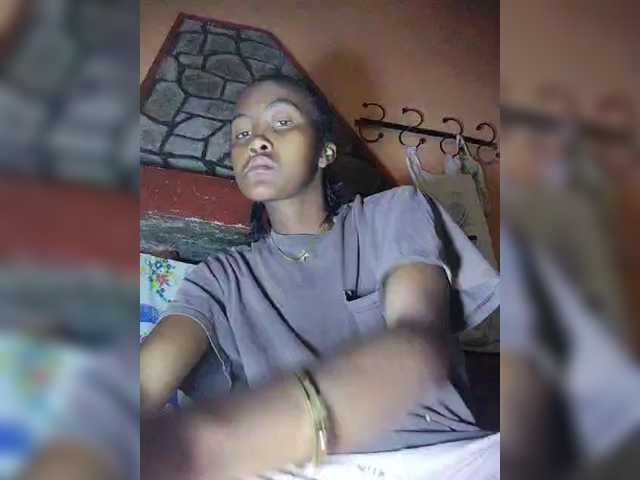 Stella11 live cam on BongaCams