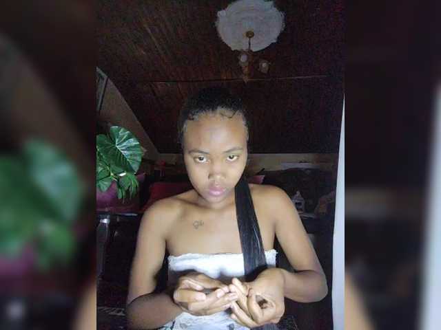 Stella11's BongaCams show and profile