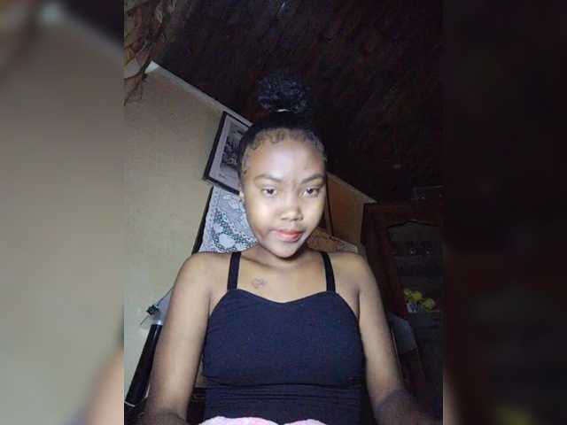 Stella11 live cam on BongaCams
