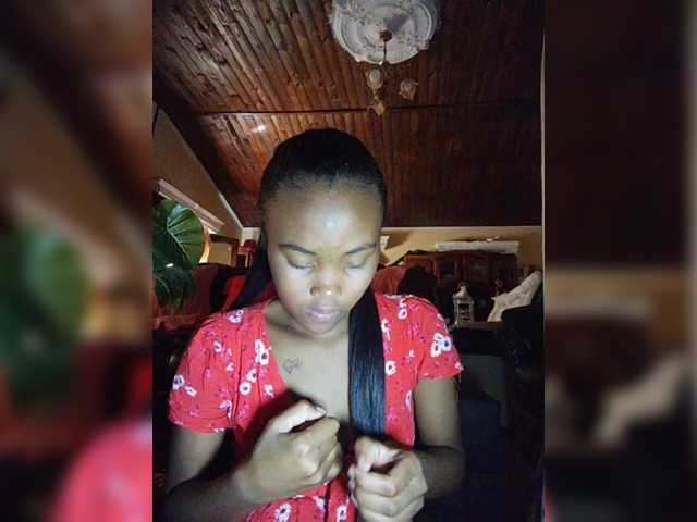 Stella11's BongaCams show and profile