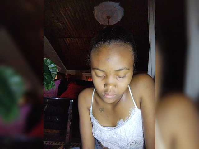 Stella11's BongaCams show and profile