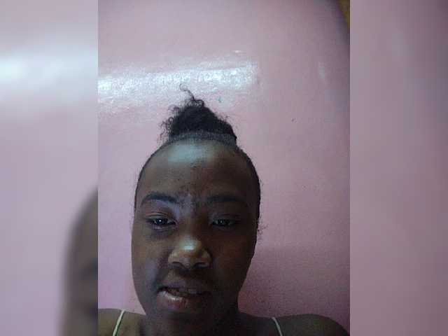 Stella11 live cam on BongaCams