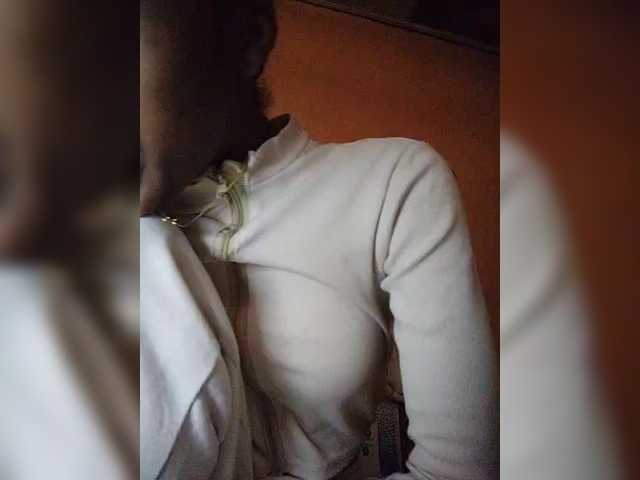 Stella11 live cam on BongaCams