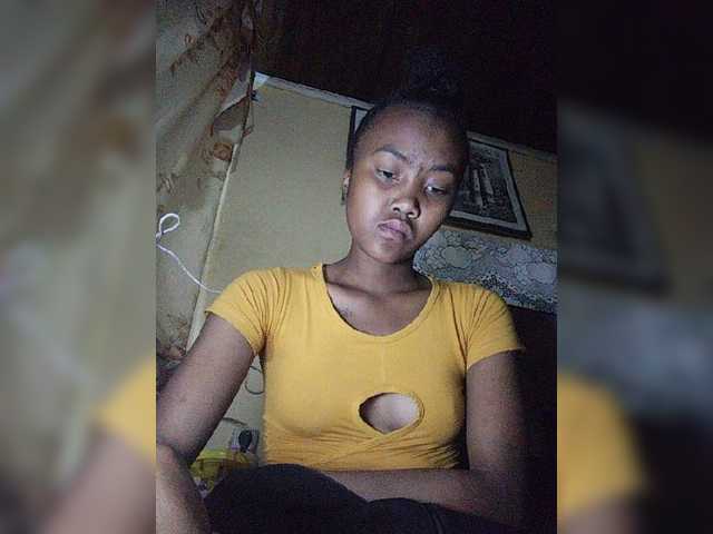 Stella11 live cam on BongaCams