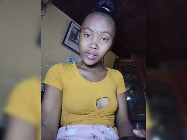 Stella11 live cam on BongaCams