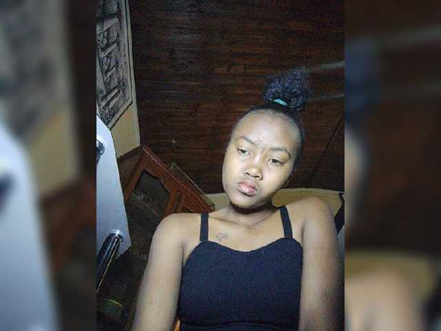 Stella11 live cam on BongaCams