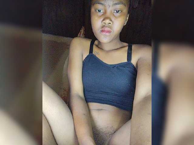 Stella11 live cam on BongaCams