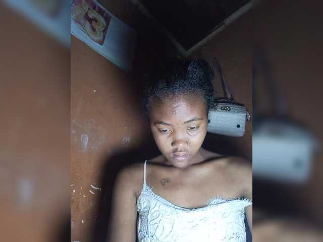 Stella11's BongaCams show and profile