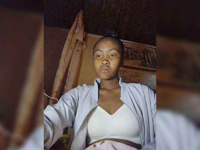 Stella11 live cam on BongaCams