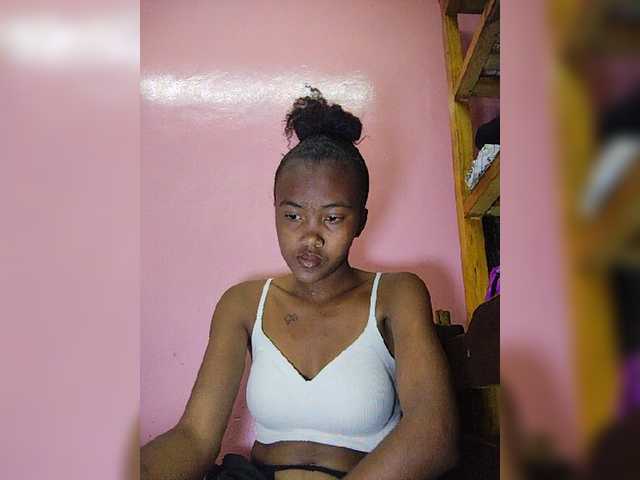Stella11 live cam on BongaCams
