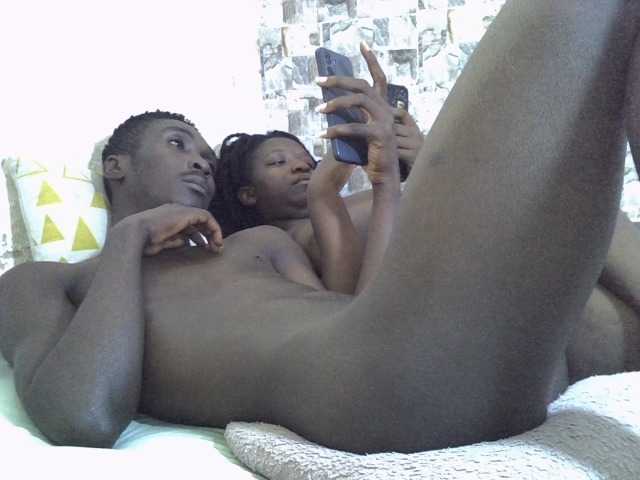 Sweetbby live cam on BongaCams