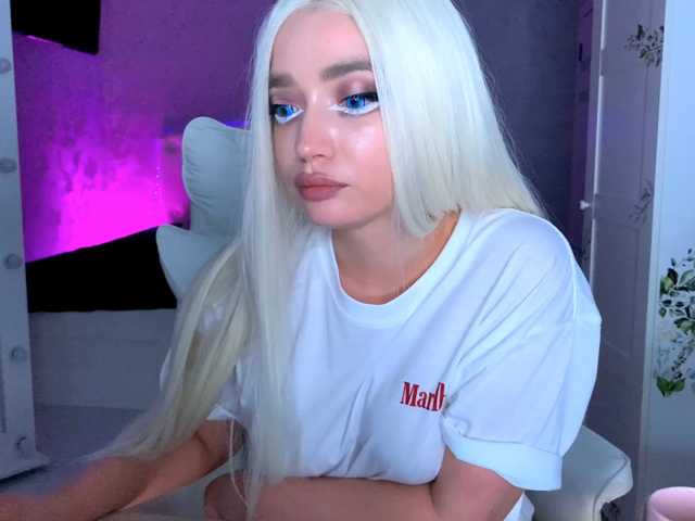causeoferection live cam on BongaCams