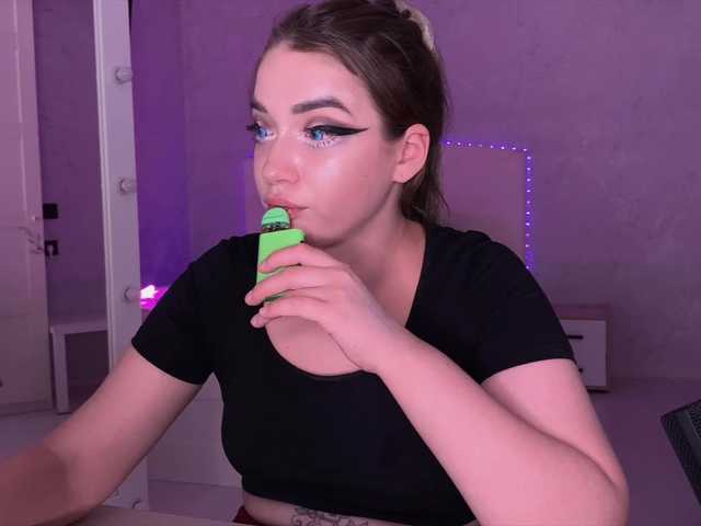 causeoferection live cam on BongaCams
