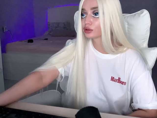 causeoferection live cam on BongaCams