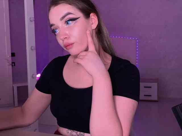 causeoferection Live Webcam on BongaCams