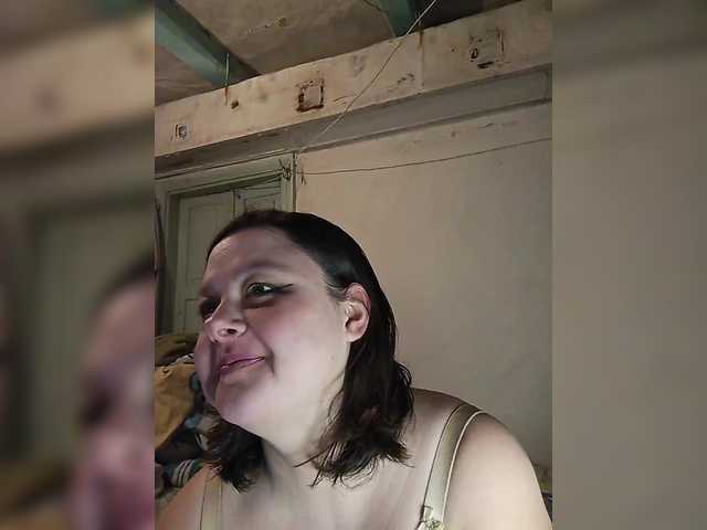 Mikalisa's BongaCams show and profile