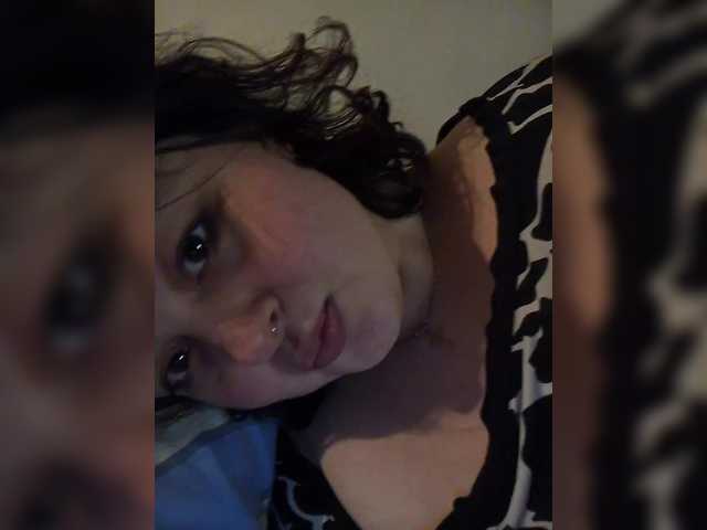 Mikalisa's BongaCams show and profile