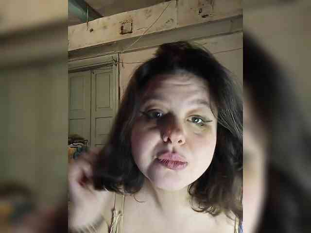 adult nude chat Mikalisa