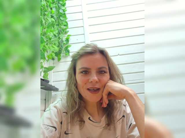 ---NATALI---a live cam on BongaCams