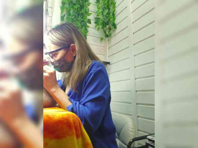 ---NATALI---a webcam