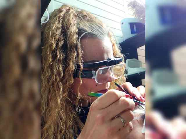 ---NATALI---a webcam