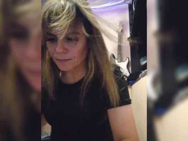 ---NATALI---a webcam