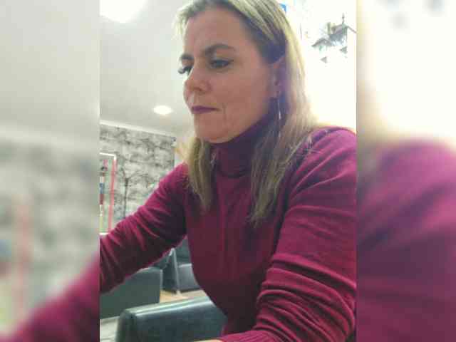 ---NATALI---a webcam