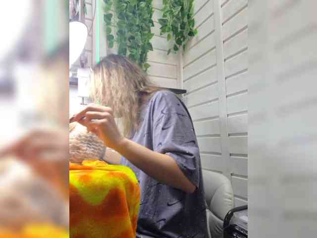 ---NATALI---a webcam