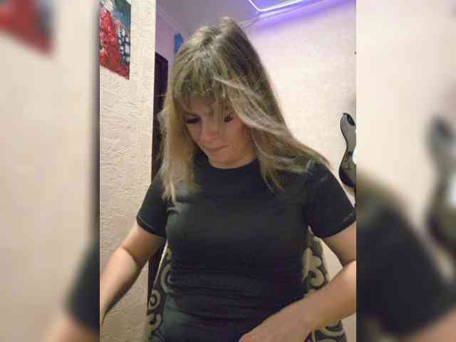 ---NATALI---a webcam