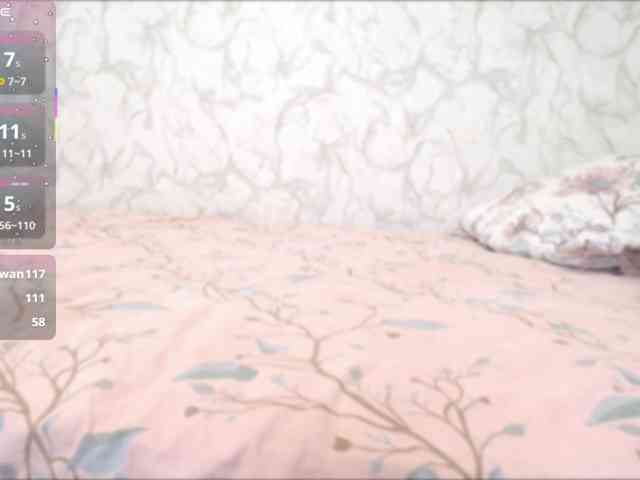 JustBlondie webcam
