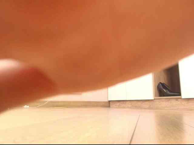 laumalove webcam