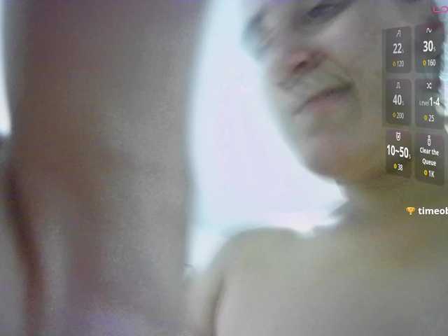 coffeewithmilk-1 live cam on BongaCams